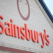 Sainsbury’s launches hiring spree for 18,000 extra Christmas jobs