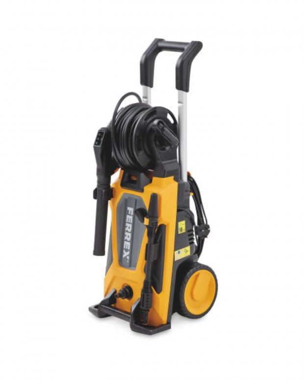 Barry And District News: Pressure Washer 2.4kW & Accessories (Aldi)