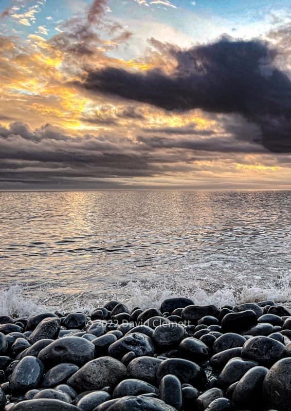 Barry And District News: Pebble beach Cold Knap. Picture: David John Clemett