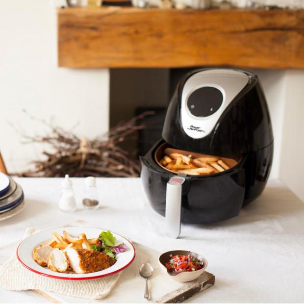 Barry And District News: Currys POWER AIRFRYER XL Health Fryer - 3.2 Litres, Black. Credit: Currys