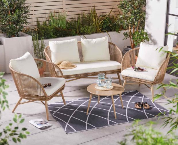 Barry And District News: Gardenline Rope Effect Furniture Set (Aldi)