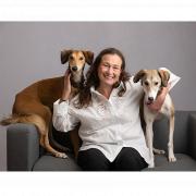 Lisa Charles launches pet taxi service